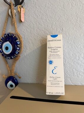 Embryolisse Hydra-Crème Légère Light Moisturizer — White